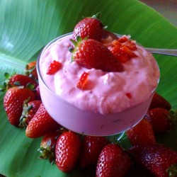 Yogur Cremoso con fresas (Precio...